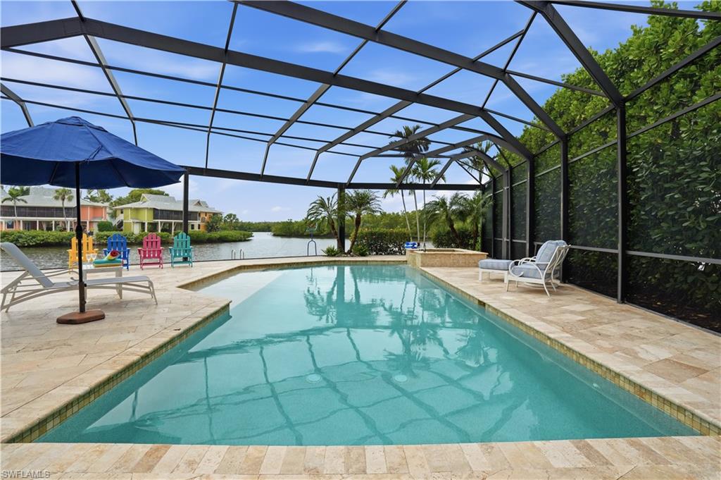 IMPERIAL SHORES - Residential