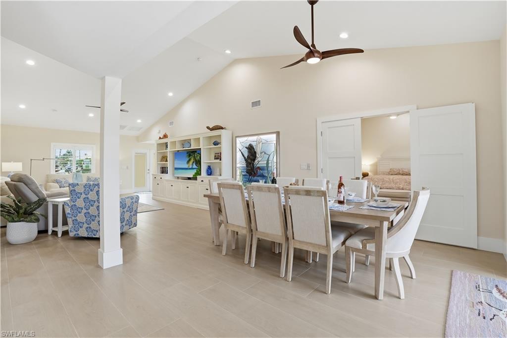 IMPERIAL SHORES - Residential