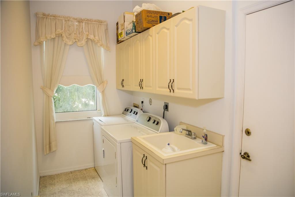 BERKSHIRE LAKES - Residential