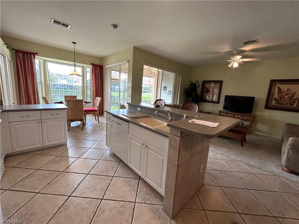 VILLAGES AT COUNTRY CREEK - Residential Lease