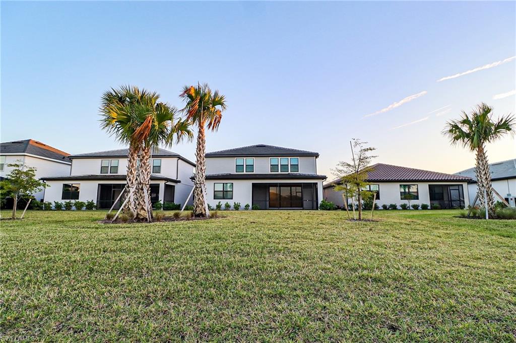 HAMPTON LAKES - Residential Lease