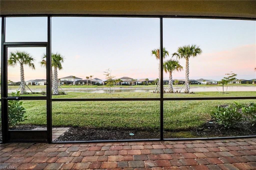 HAMPTON LAKES - Residential Lease