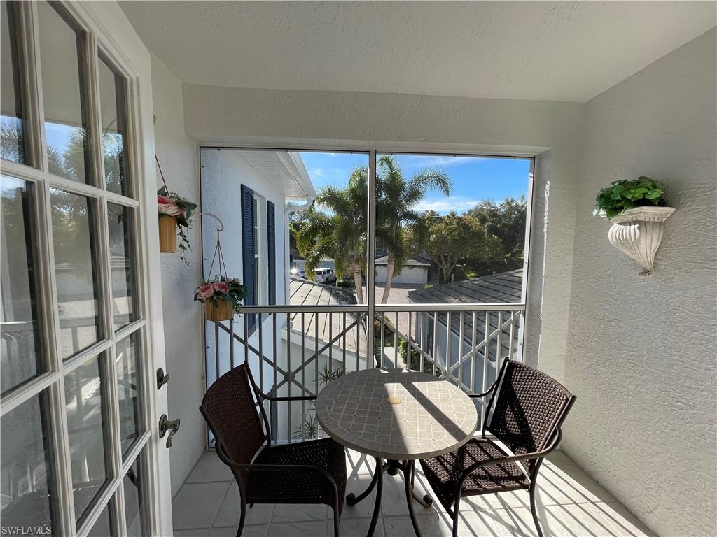 BARRINGTON CLUB - Residential Lease