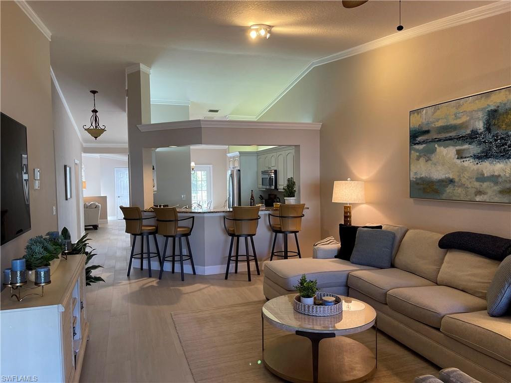 BARRINGTON CLUB - Residential Lease