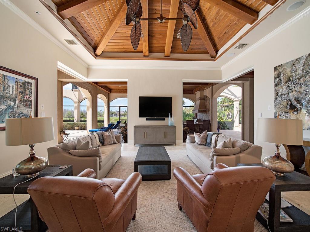 QUAIL WEST - Residential