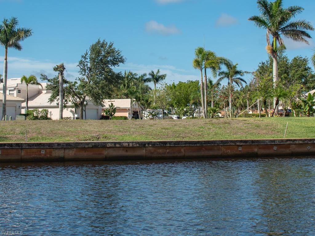 EVENINGSTAR CAY - Land