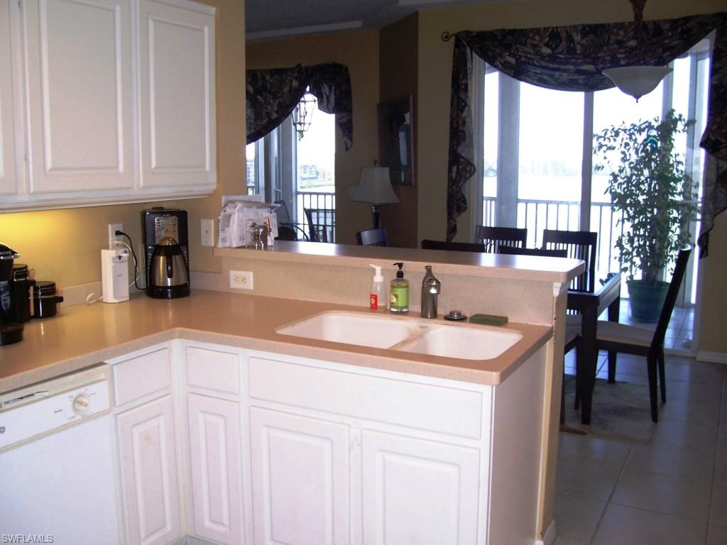 WATERSIDE AT BAY BEACH - Residential