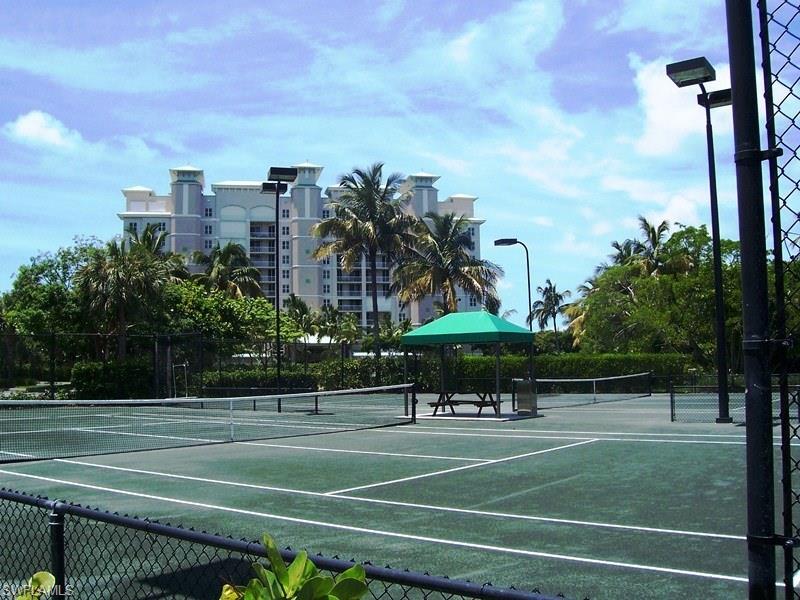 WATERSIDE AT BAY BEACH - Residential