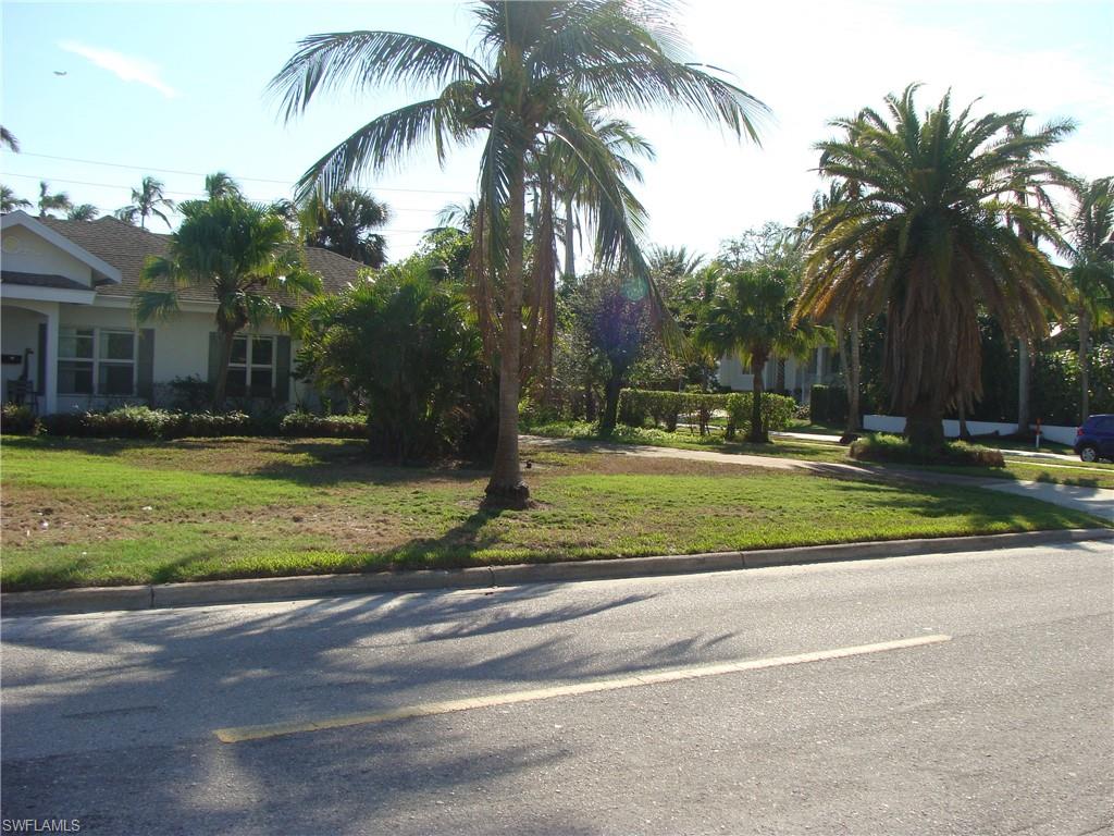 OLDE NAPLES - Residential