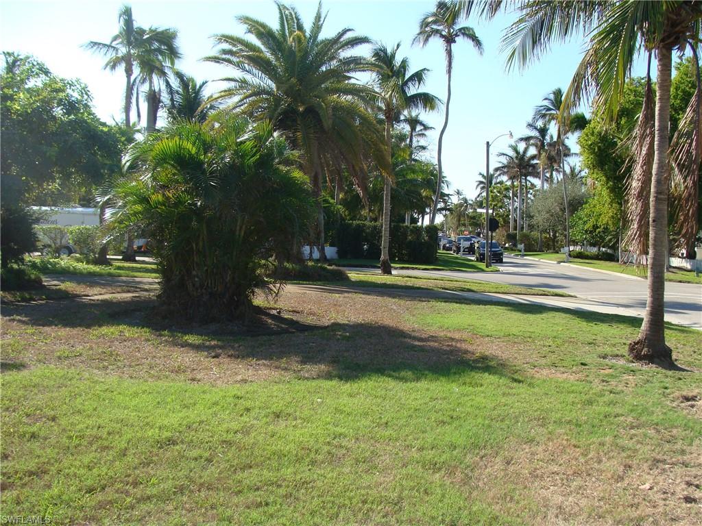 OLDE NAPLES - Residential