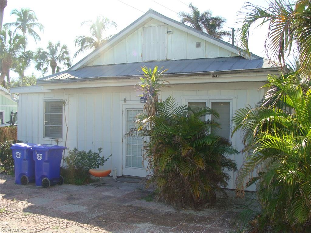 OLDE NAPLES - Residential