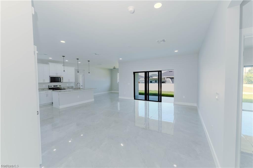 LEHIGH ACRES - Residential Lease