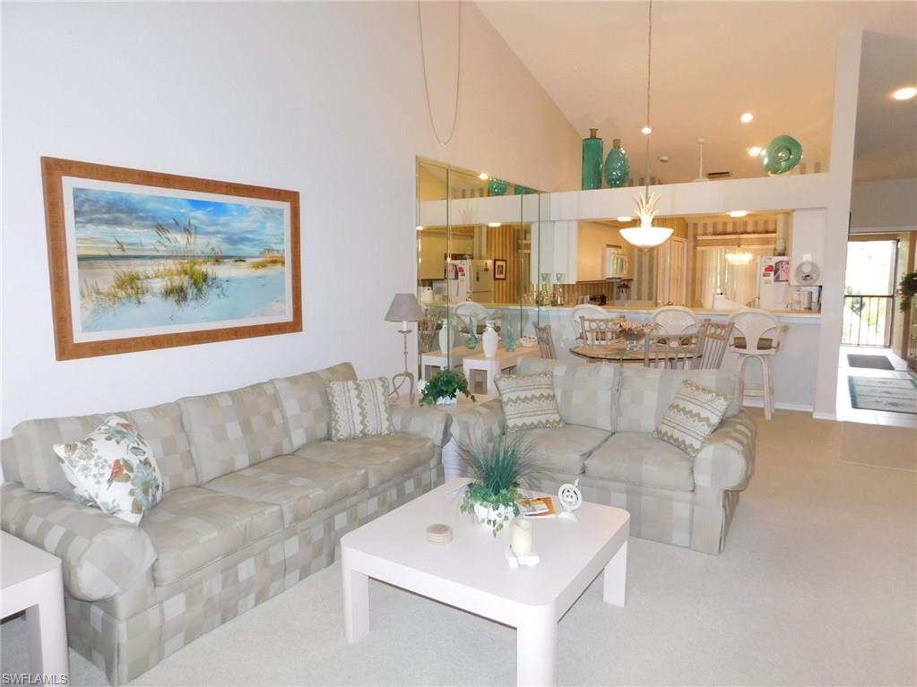 KELLY GREENS - Residential