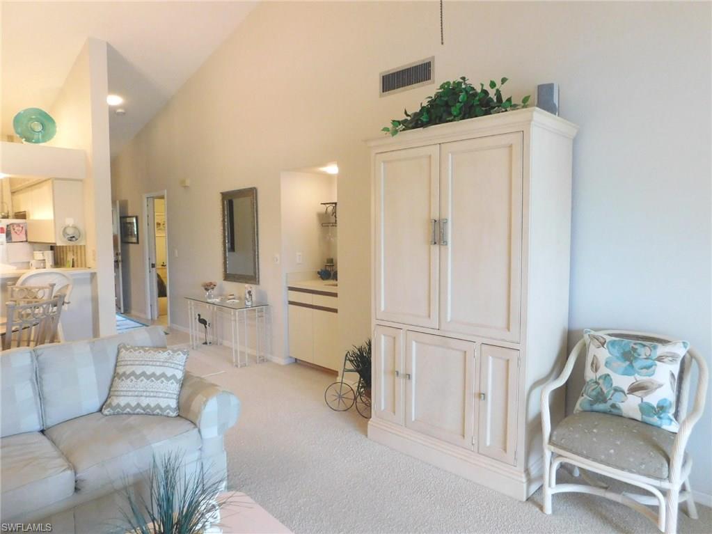 KELLY GREENS - Residential