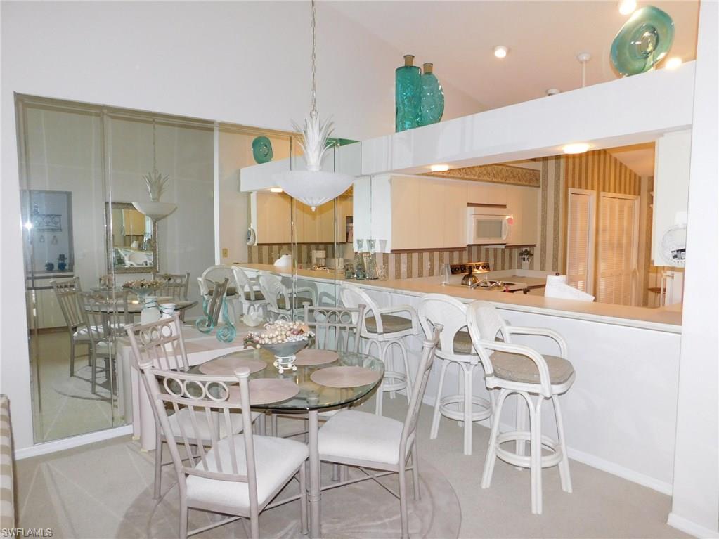 KELLY GREENS - Residential