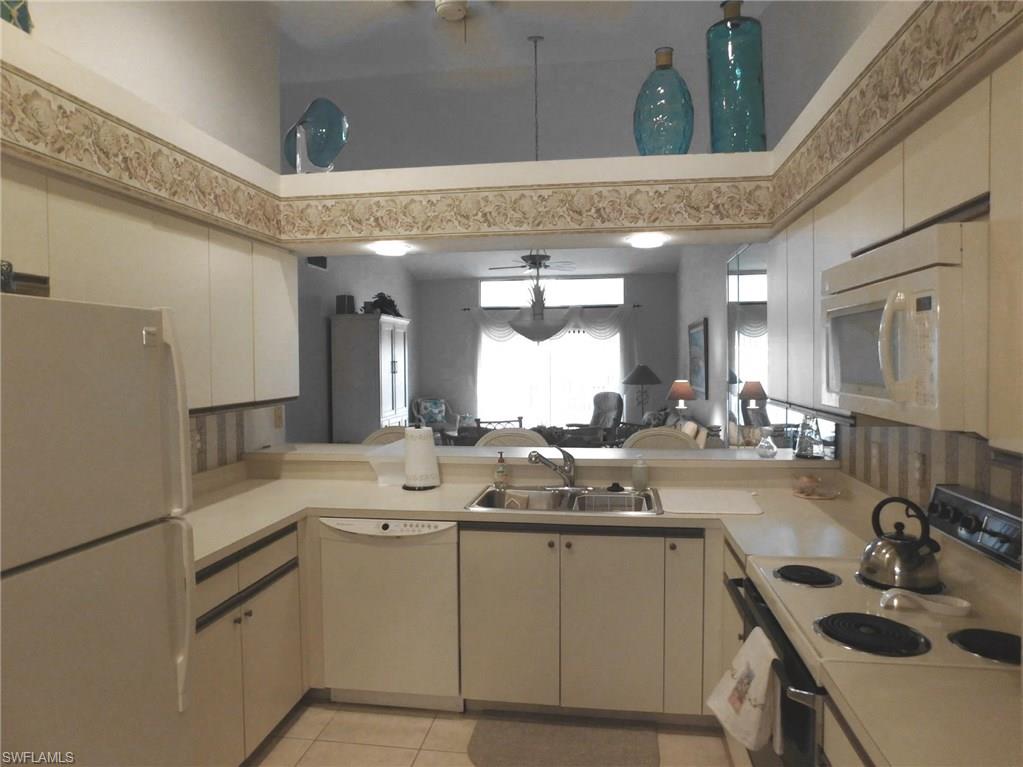 KELLY GREENS - Residential