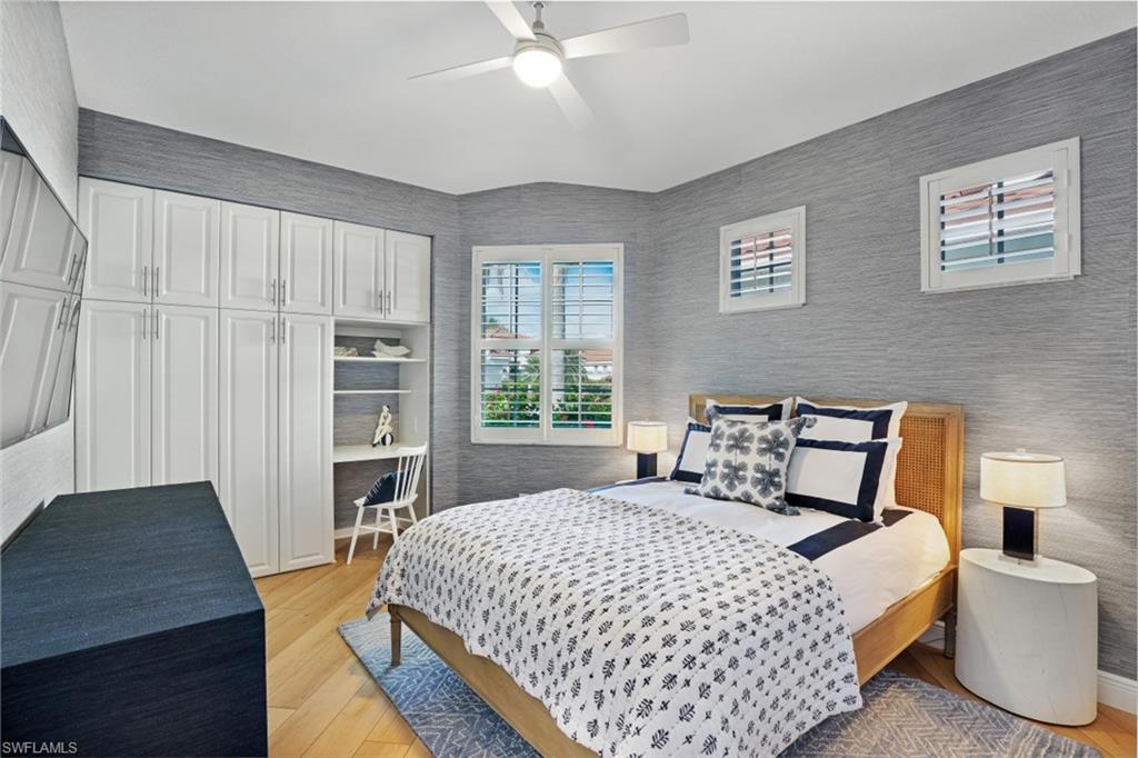 LIGHTHOUSE BAY - Residential