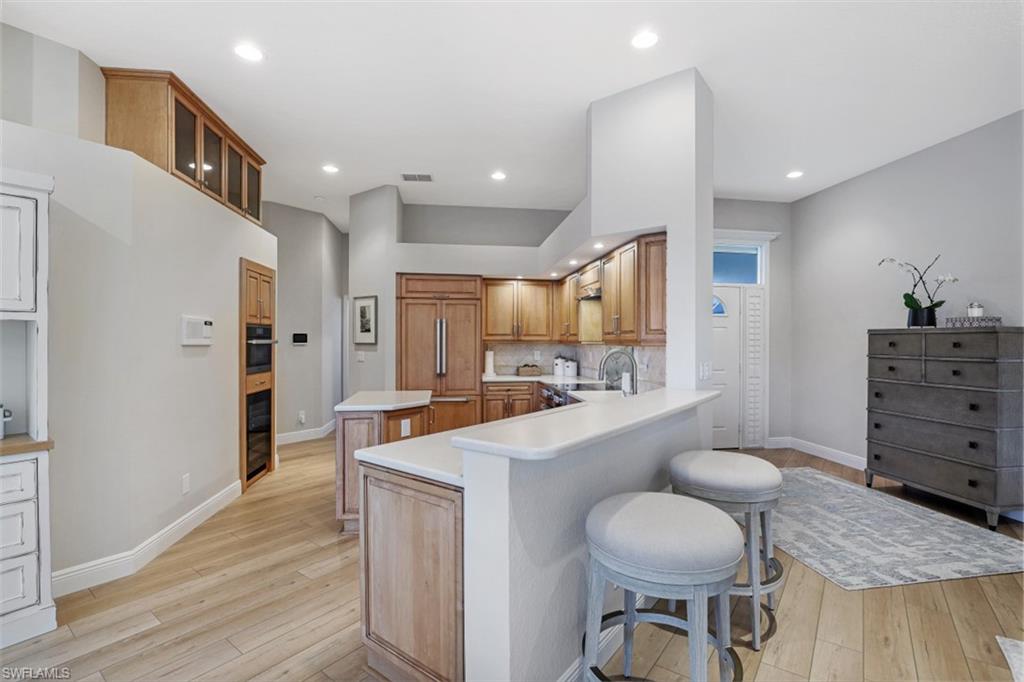 LIGHTHOUSE BAY - Residential