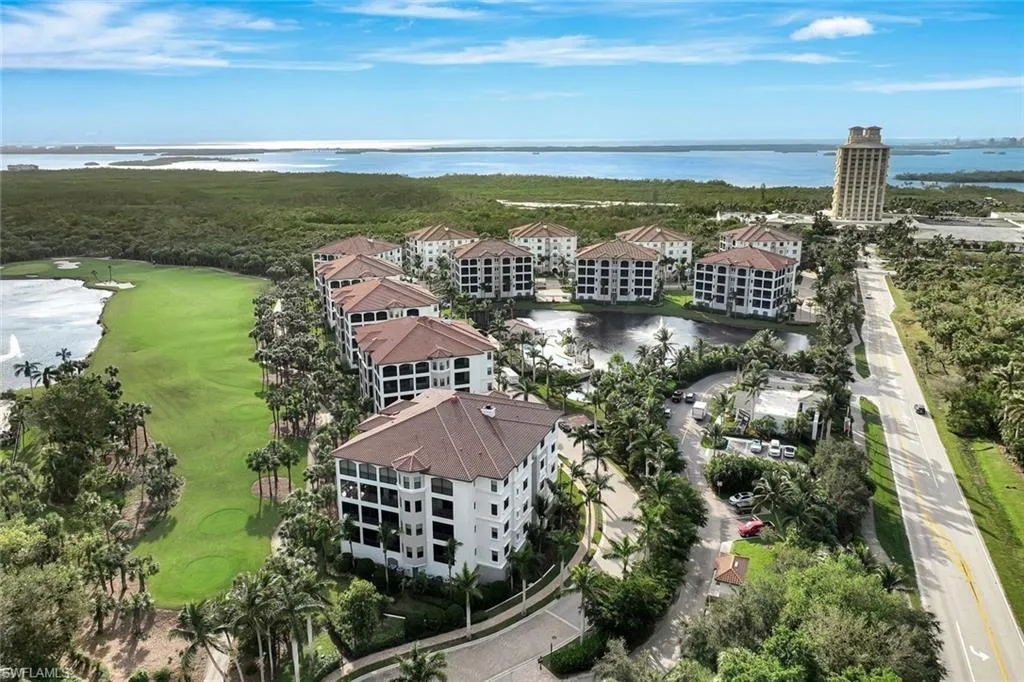 Bonita Springs, Florida 34134, United States, 3 Bedrooms Bedrooms, ,4 BathroomsBathrooms,Residential,Pending,23459