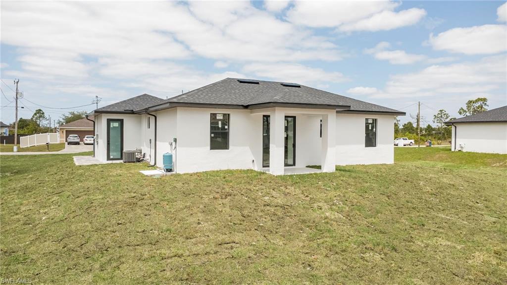 LEHIGH ACRES - Residential