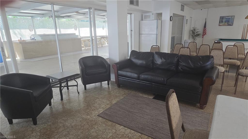 TROPIC TERRACE - Residential