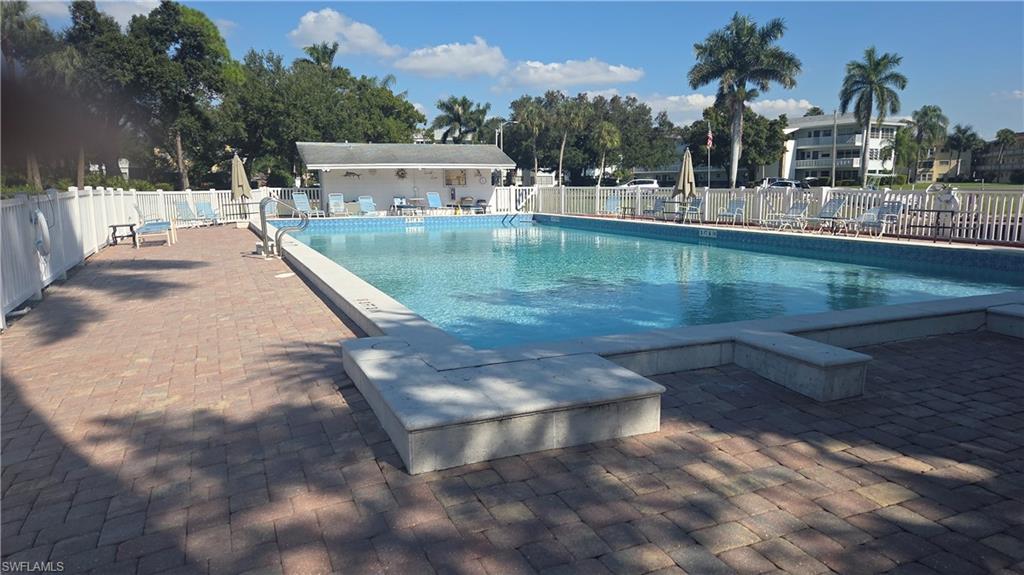 TROPIC TERRACE - Residential