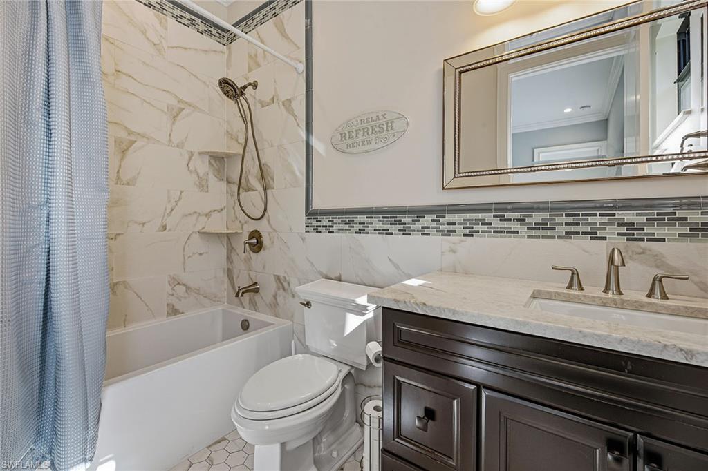 MARCO ISLAND - Residential