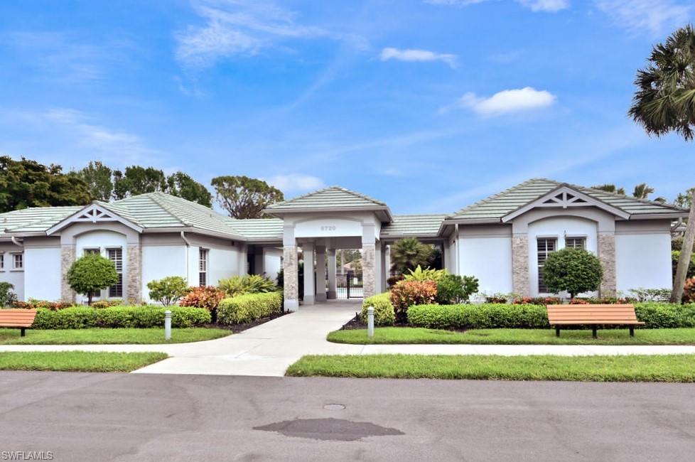 AUTUMN WOODS - Residential Lease