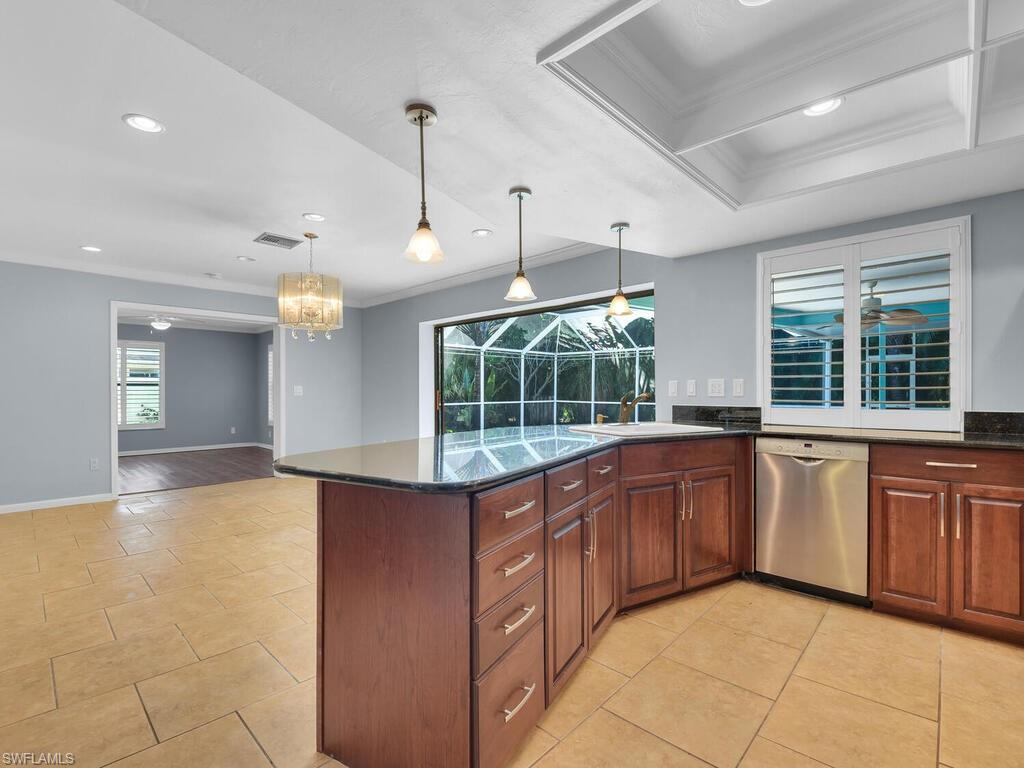 WHISKEY CREEK - Residential