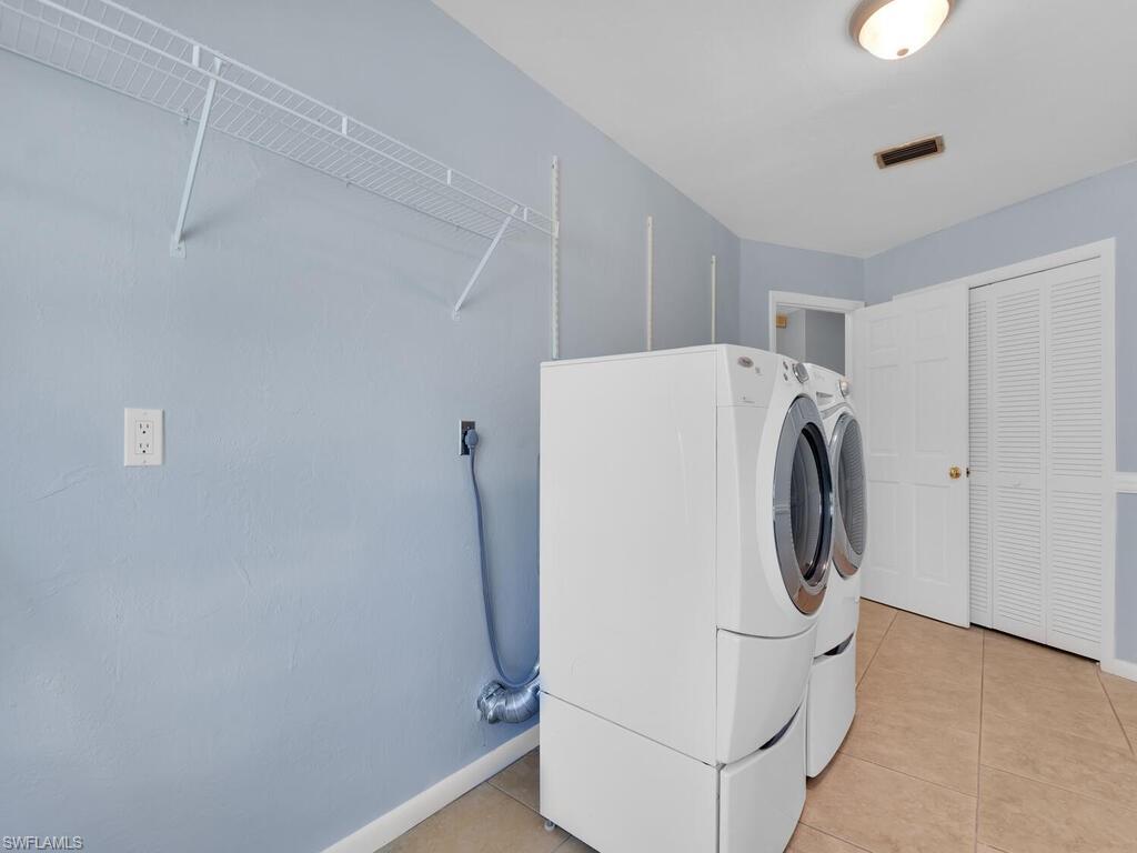 WHISKEY CREEK - Residential