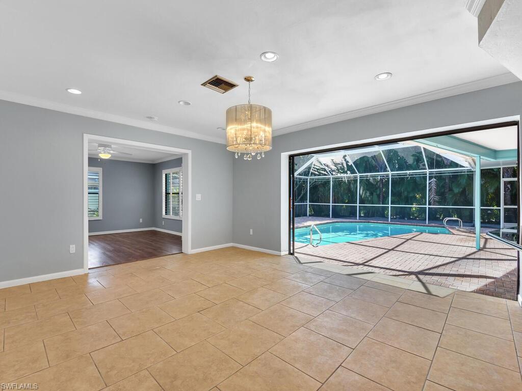 WHISKEY CREEK - Residential