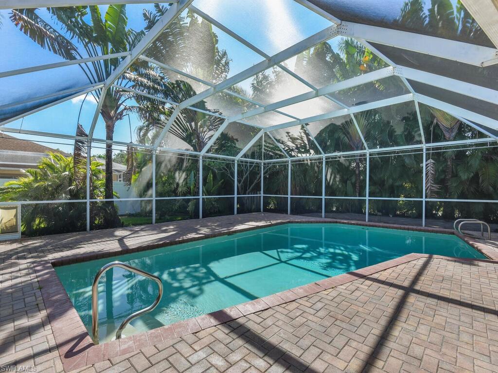 WHISKEY CREEK - Residential