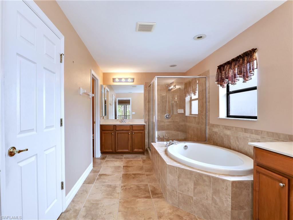 REFLECTION ISLES - Residential