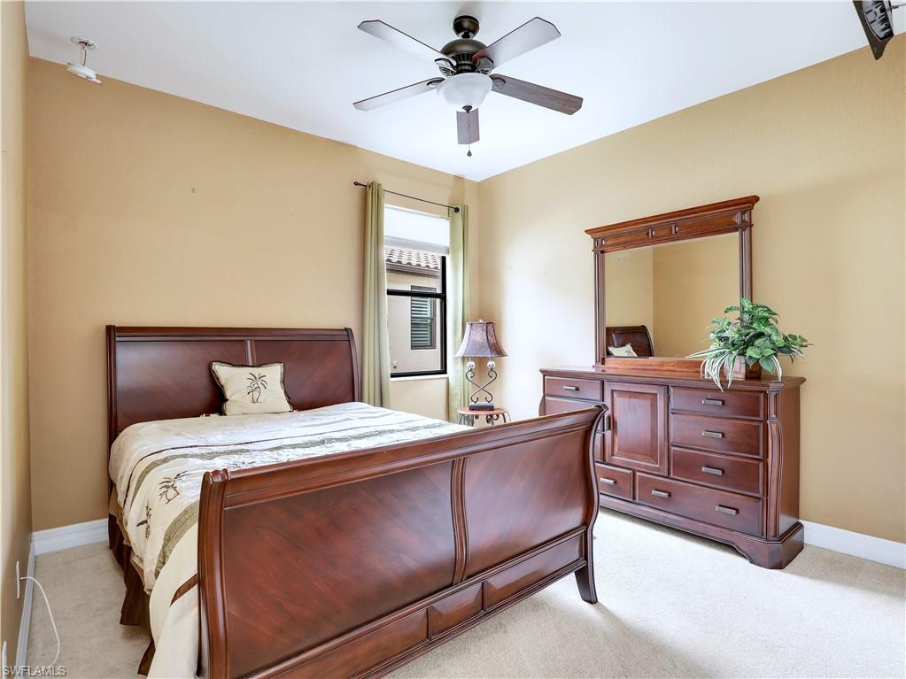 REFLECTION ISLES - Residential