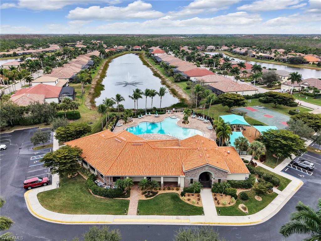 REFLECTION ISLES - Residential