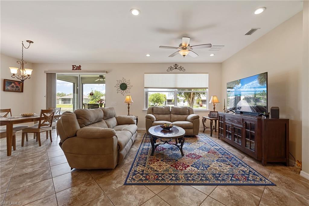 RIO VILLA LAKES - Residential