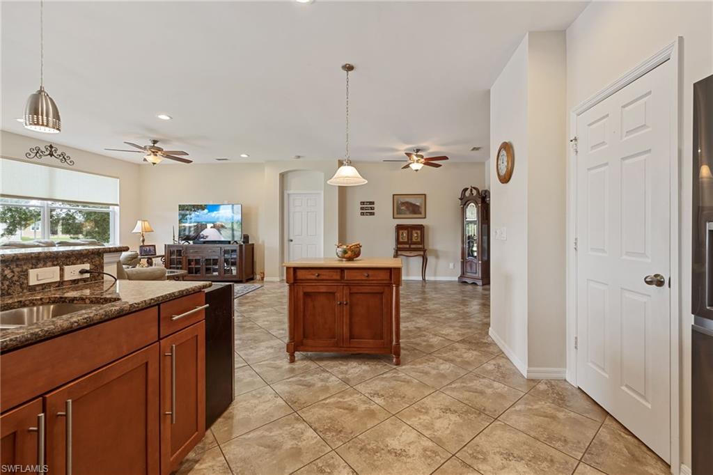 RIO VILLA LAKES - Residential