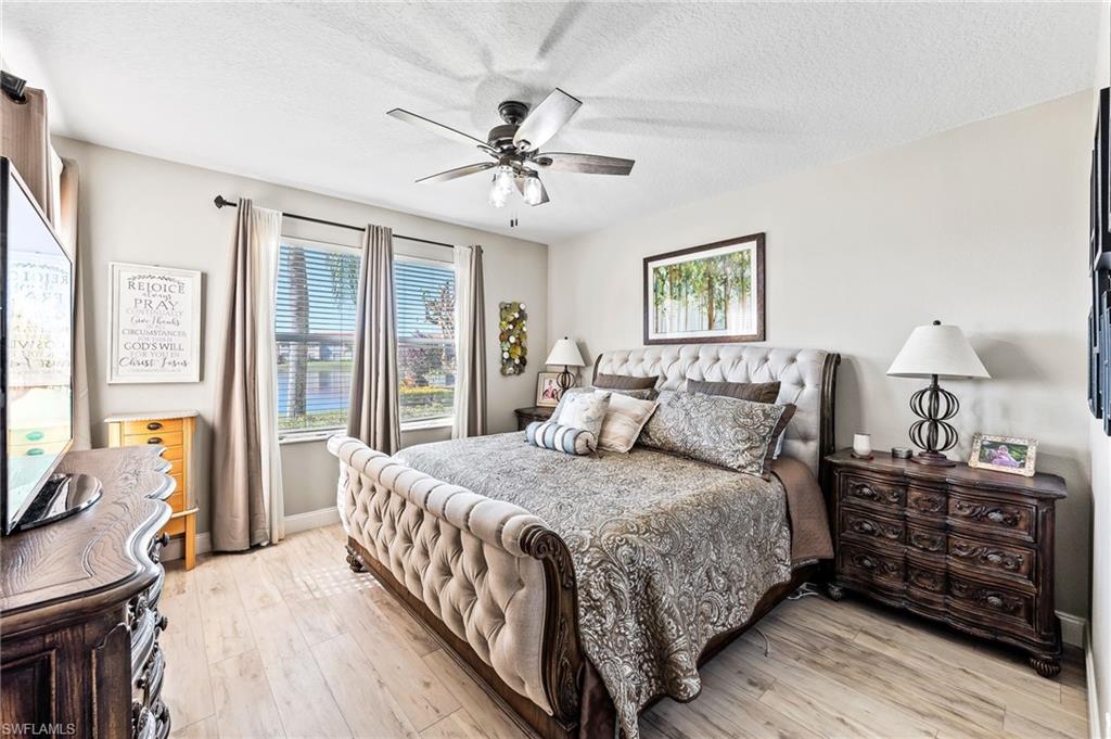 HUNTINGTON LAKES - Residential