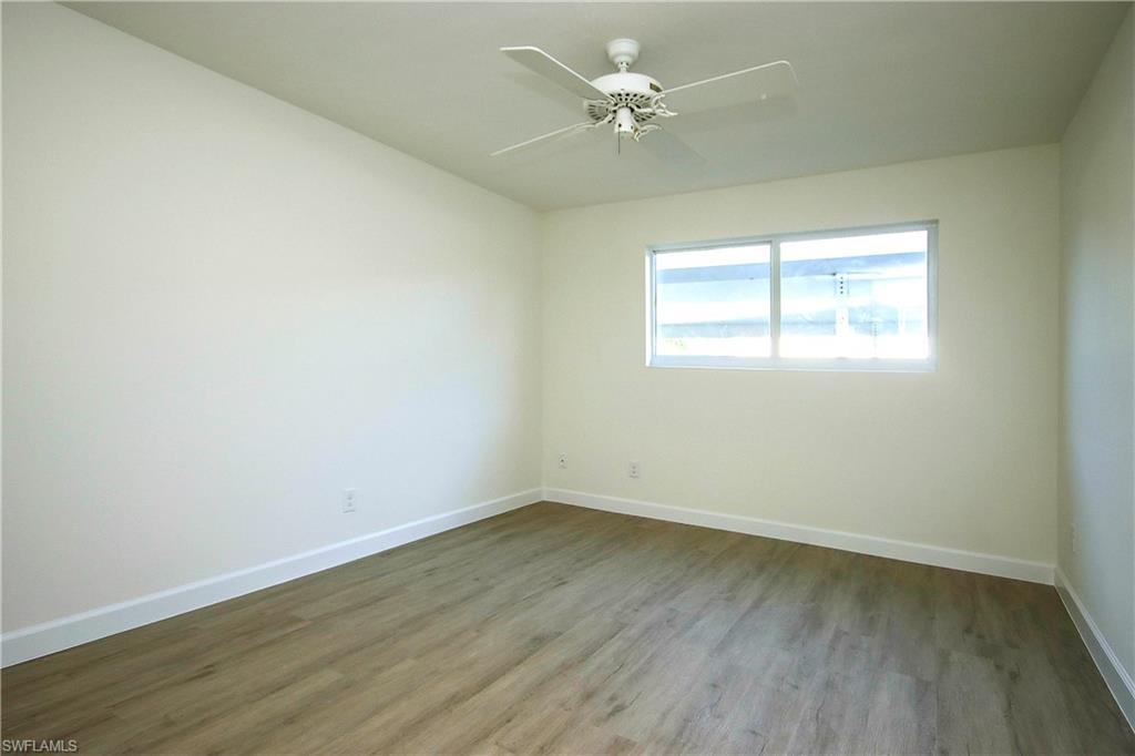 CAPTAINS WALK - Residential