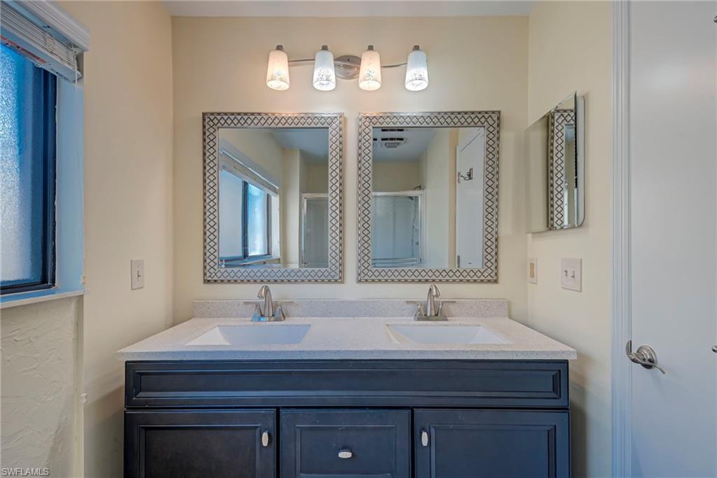 ISLES OF CALOOSA YACHT + RACQUET CLUB - Residential