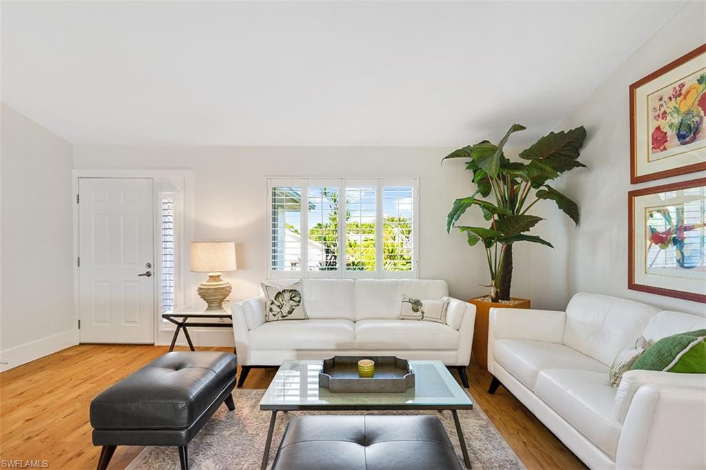 SHORE CLUB - Residential