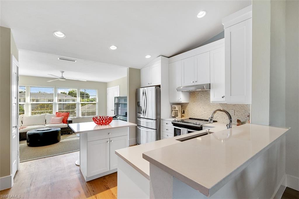 SHORE CLUB - Residential