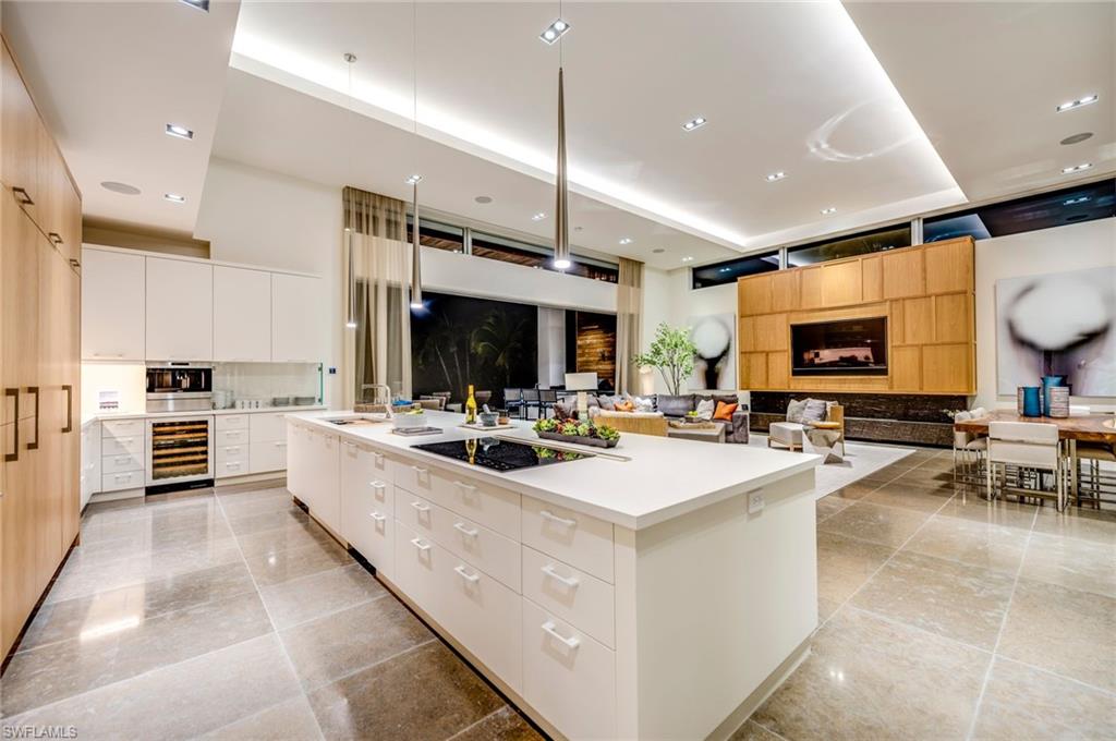 MOORINGS - Residential