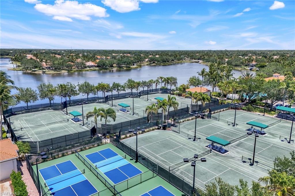 ISLAND WALK - Residential