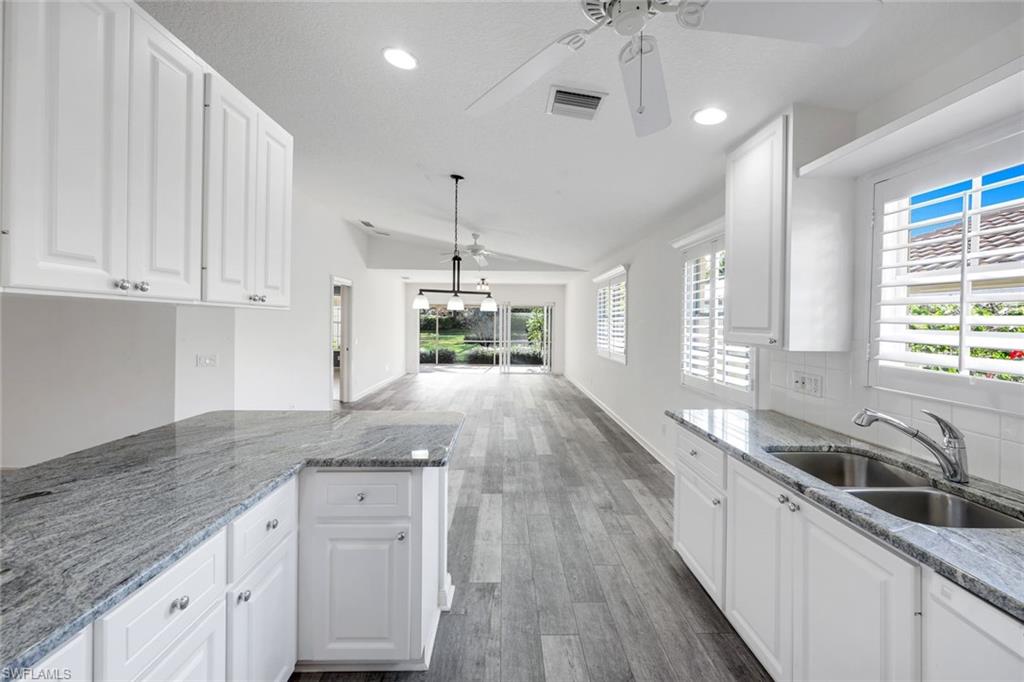 ISLAND WALK - Residential