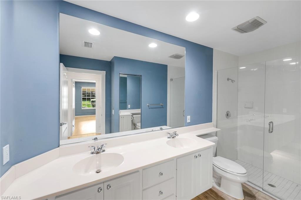 ISLAND WALK - Residential