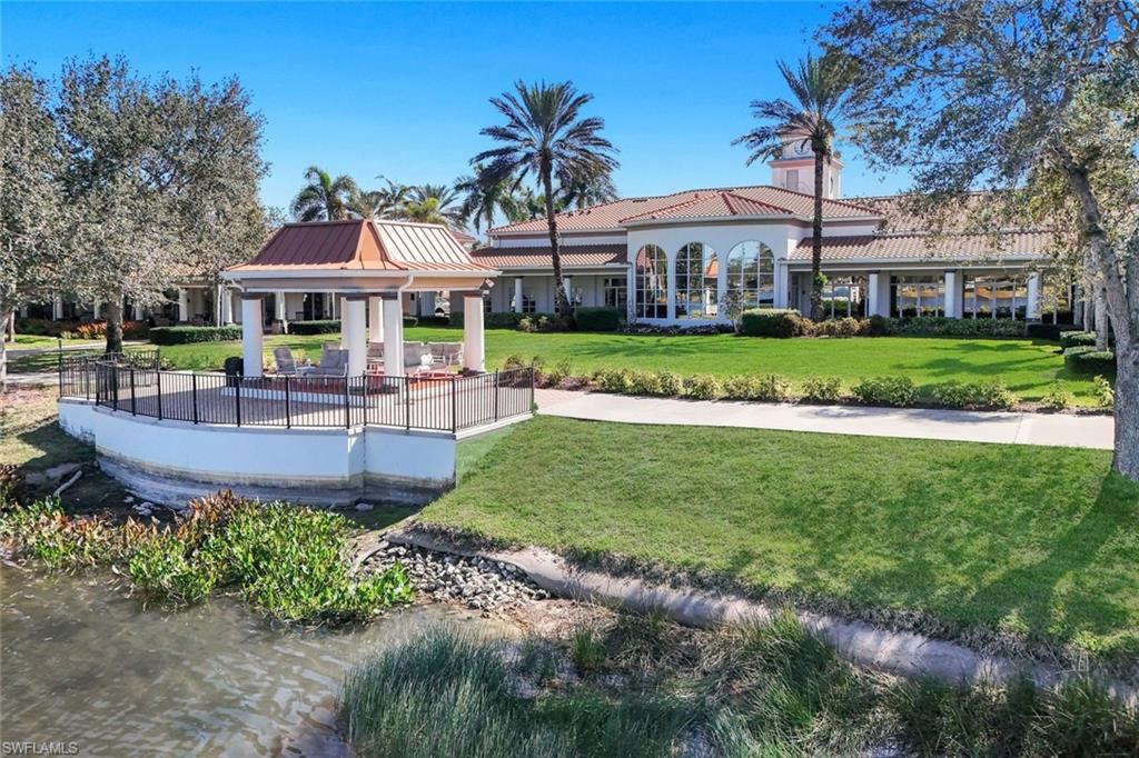 ISLAND WALK - Residential