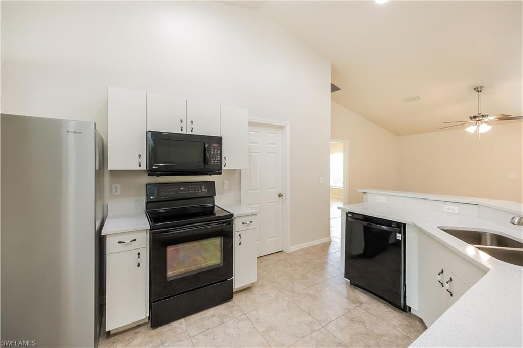 PORT CHARLOTTE - Residential Lease