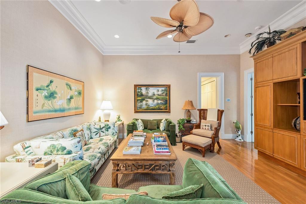 BAY COLONY SHORES - Residential