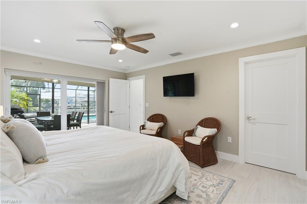 IMPERIAL SHORES - Residential